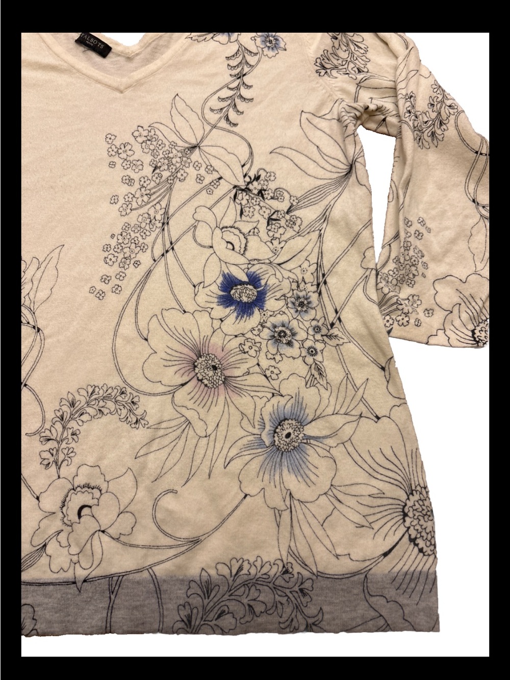 Talbots Women’s Cream Floral V-Neck 3/4 Sleeve Top size Medium Petite - Picture 3 of 7